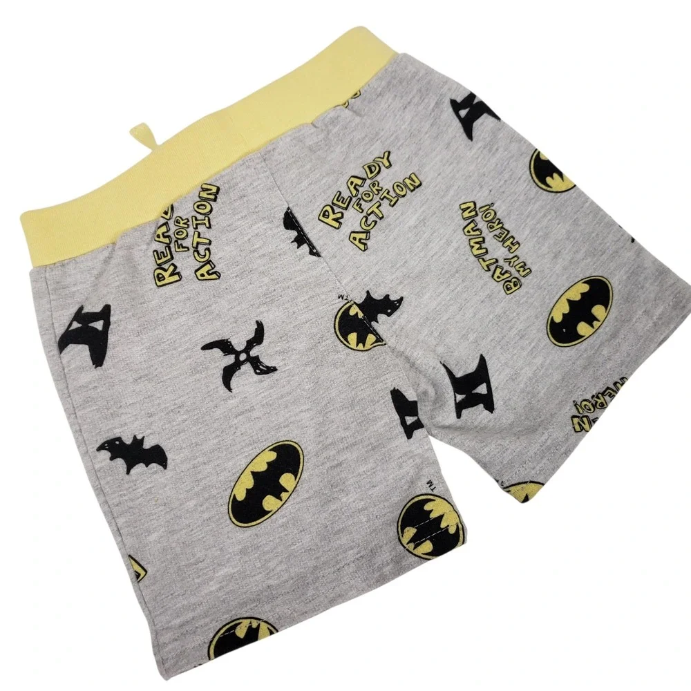 Batman Shorts 3/6M Baby Gray Yellow DC Comics Superhero Logo‎ Outfit